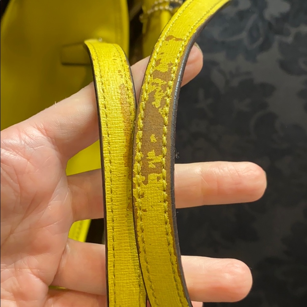 Great Color Coach Shoulder Bag - Picture 4 of 13